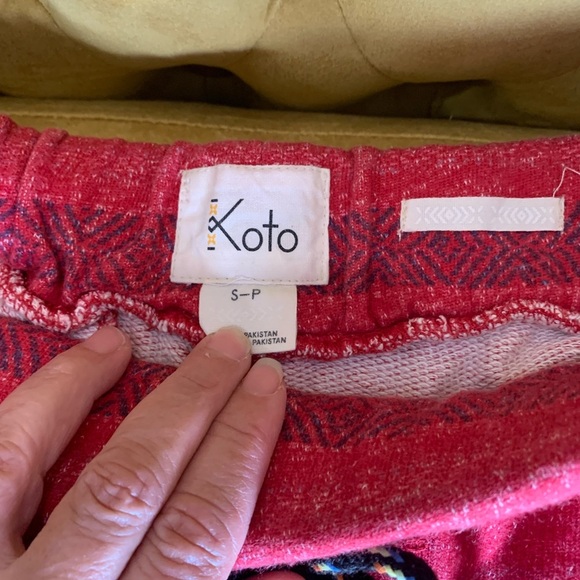 Koto mens shorts Size S-P( 14MSH) - Picture 7 of 10